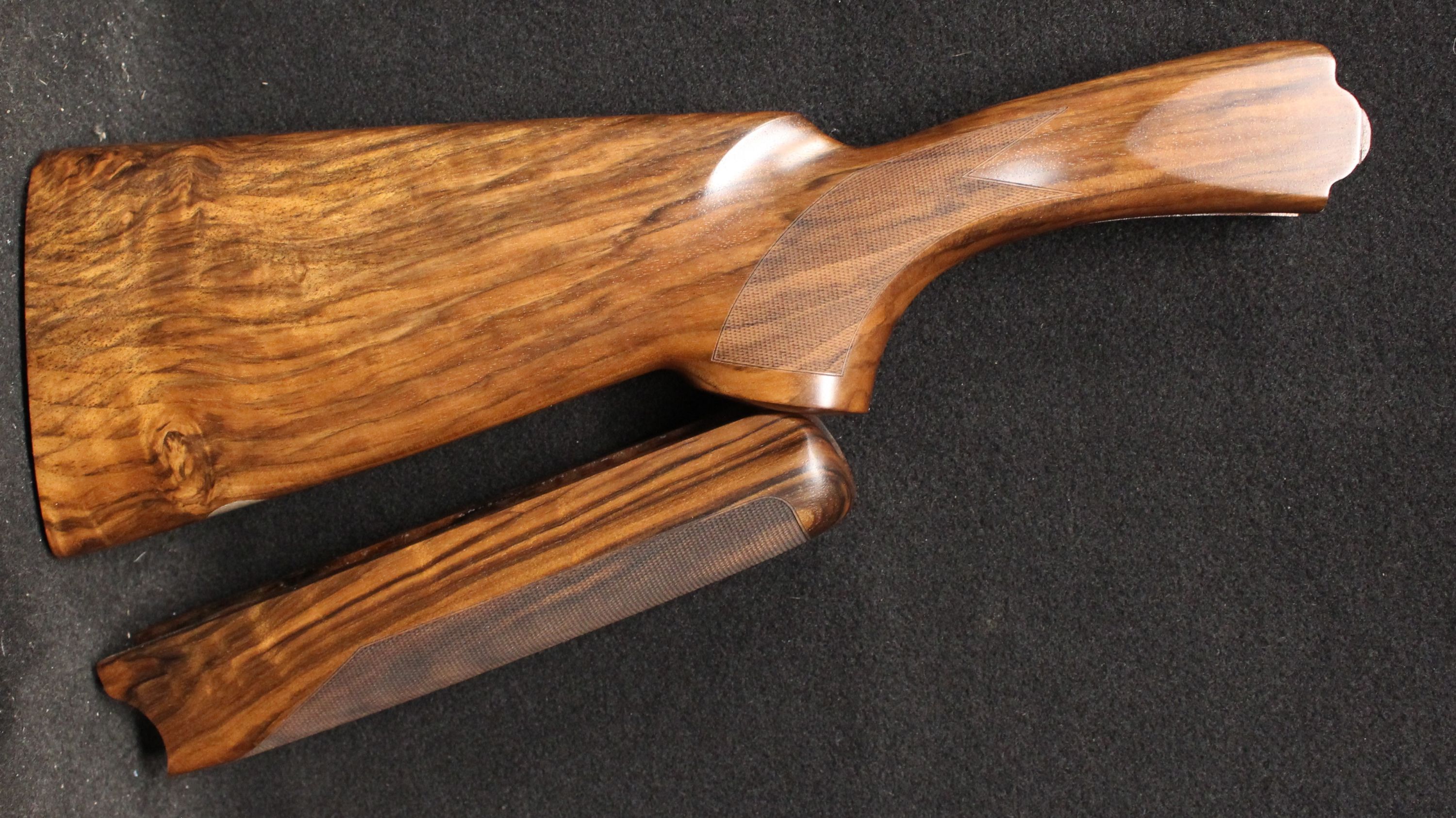 Joel Etchen Used Guns - k1fs6kg